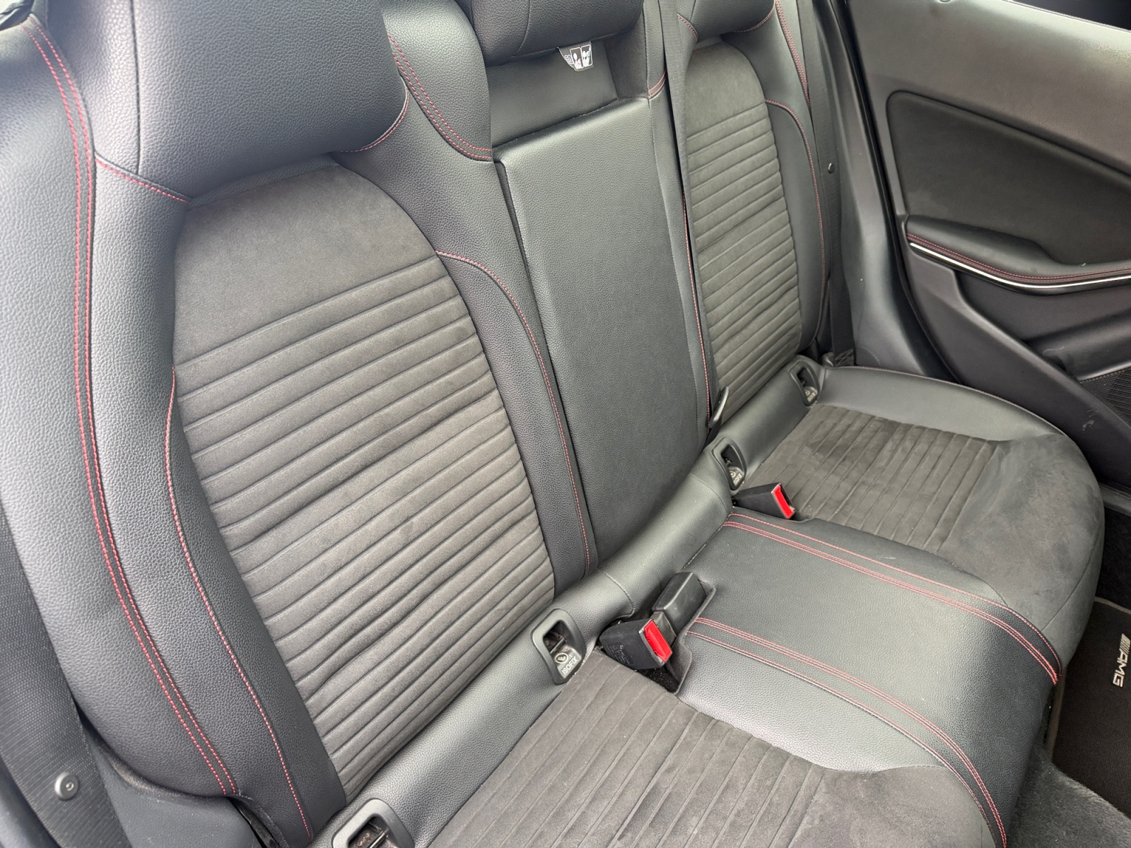 Mercedes-Benz Gla 11