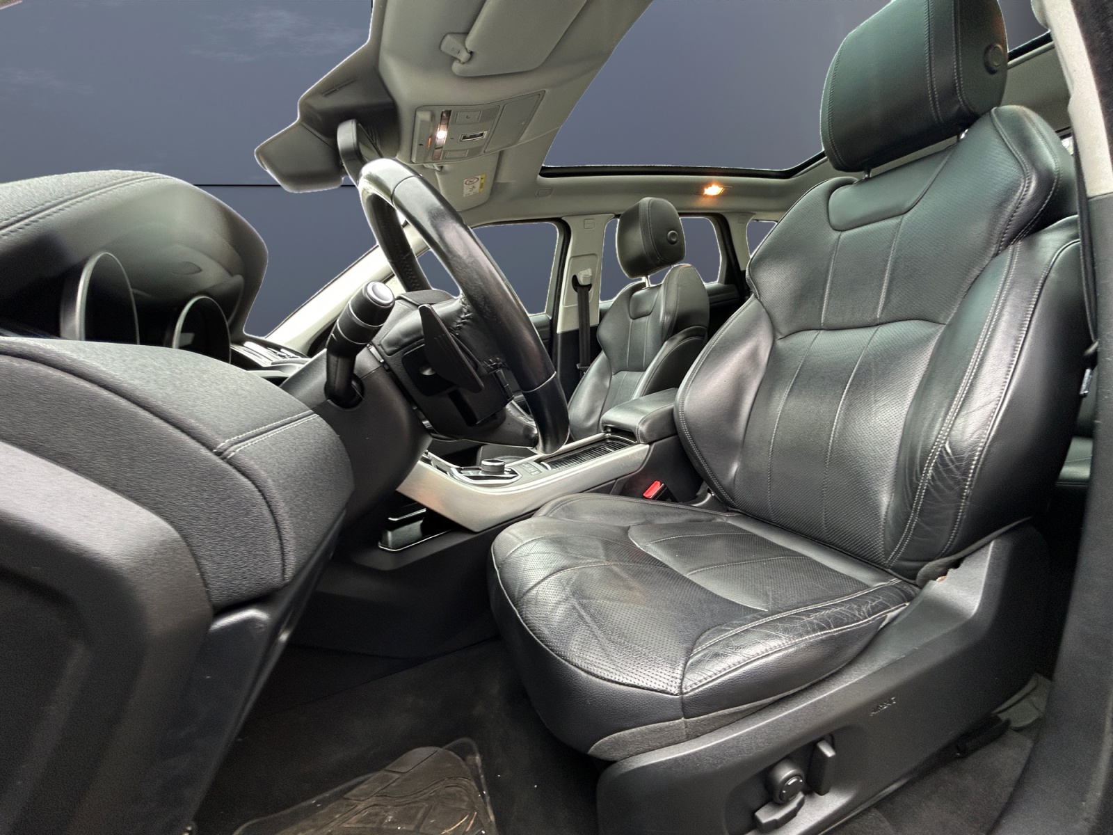 Land Rover Range Rover Evoque 9