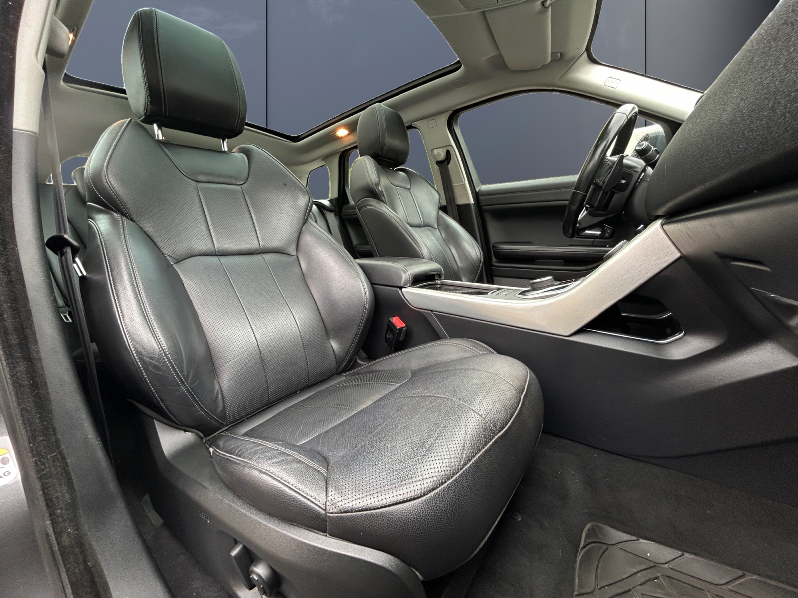 Land Rover Range Rover Evoque 13