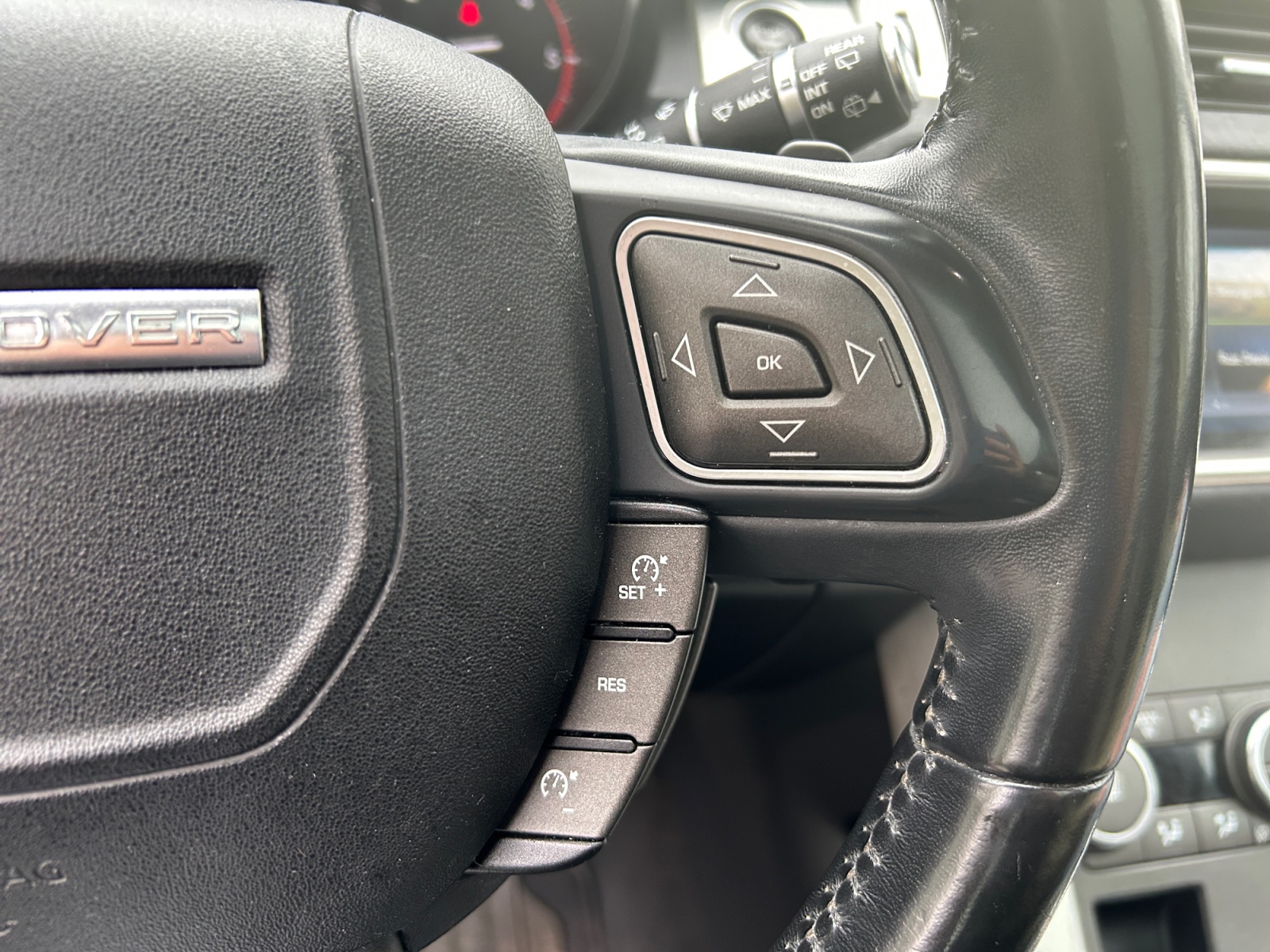 Land Rover Range Rover Evoque 23