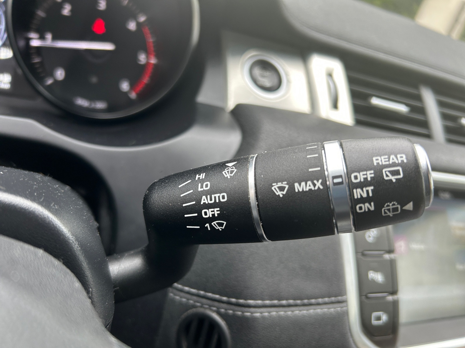 Land Rover Range Rover Evoque 24