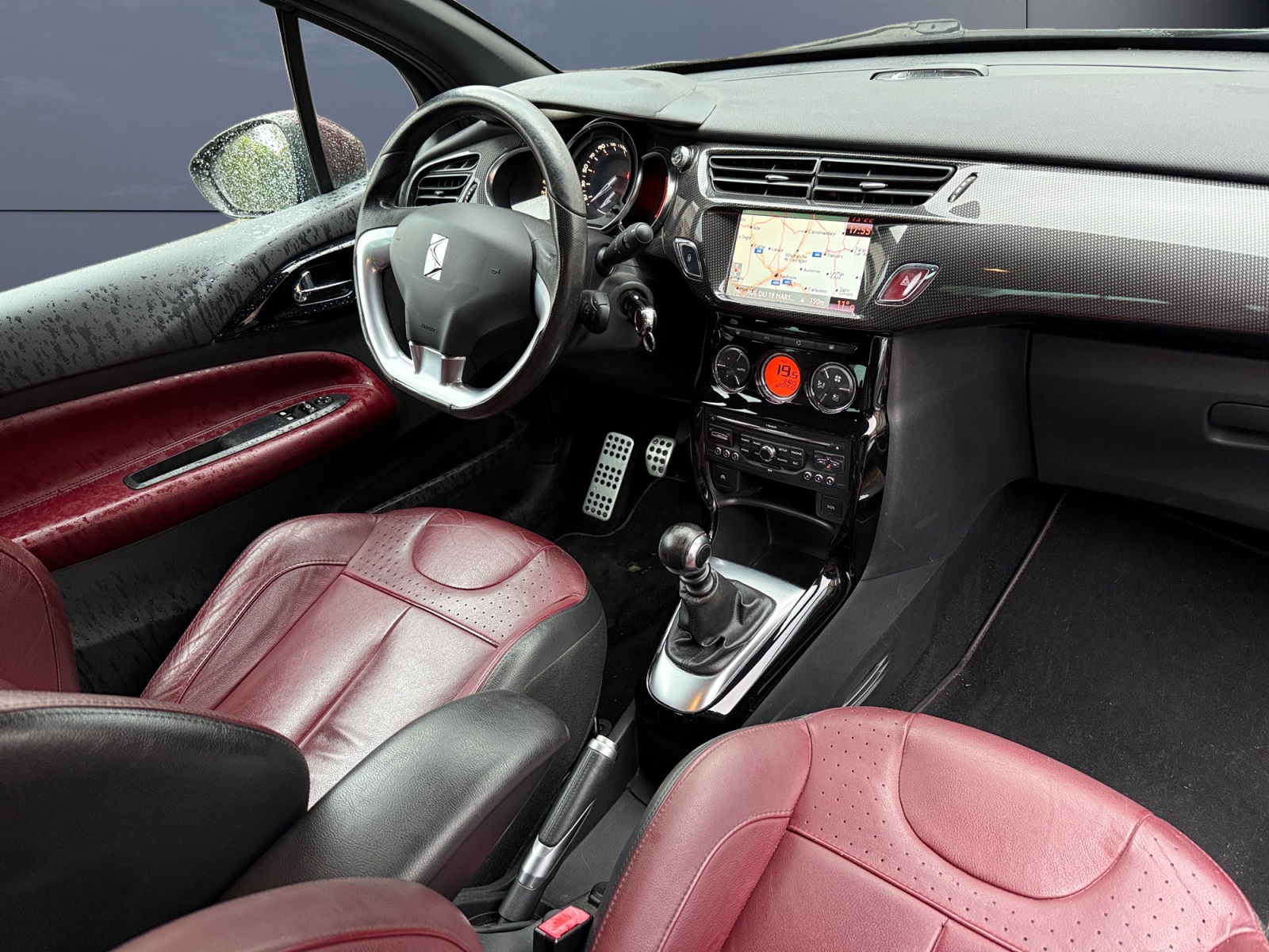 Ds Automobiles Ds3 12