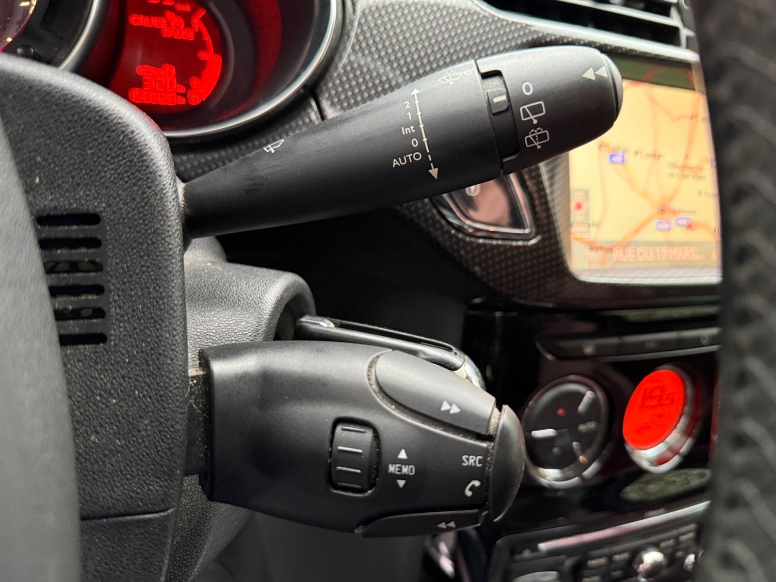 Ds Automobiles Ds3 24