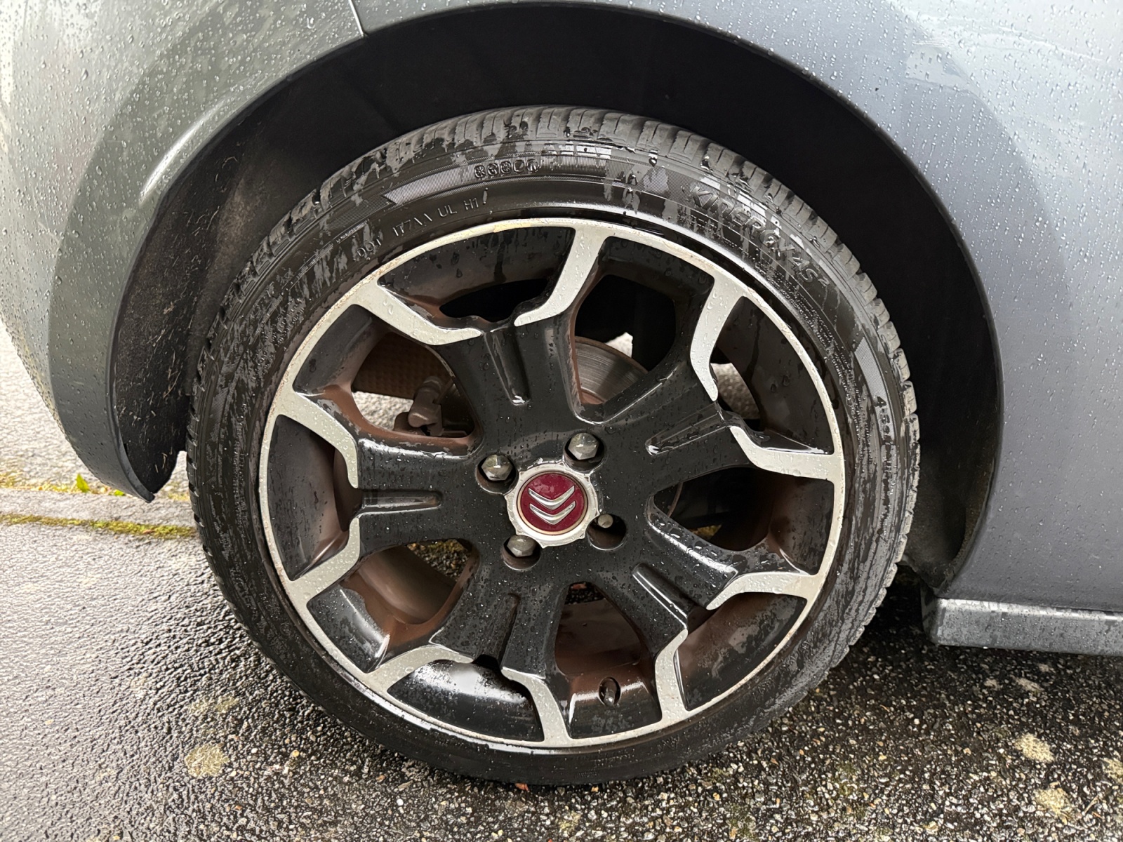 Ds Automobiles Ds3 33