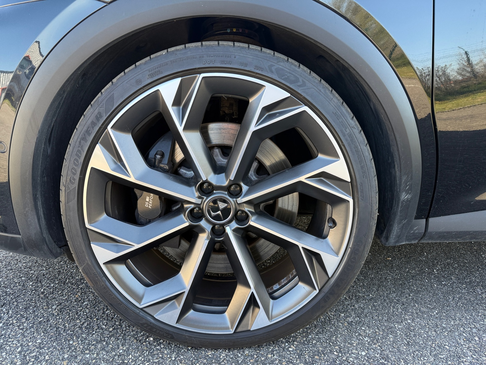 Ds Automobiles Ds 7 23