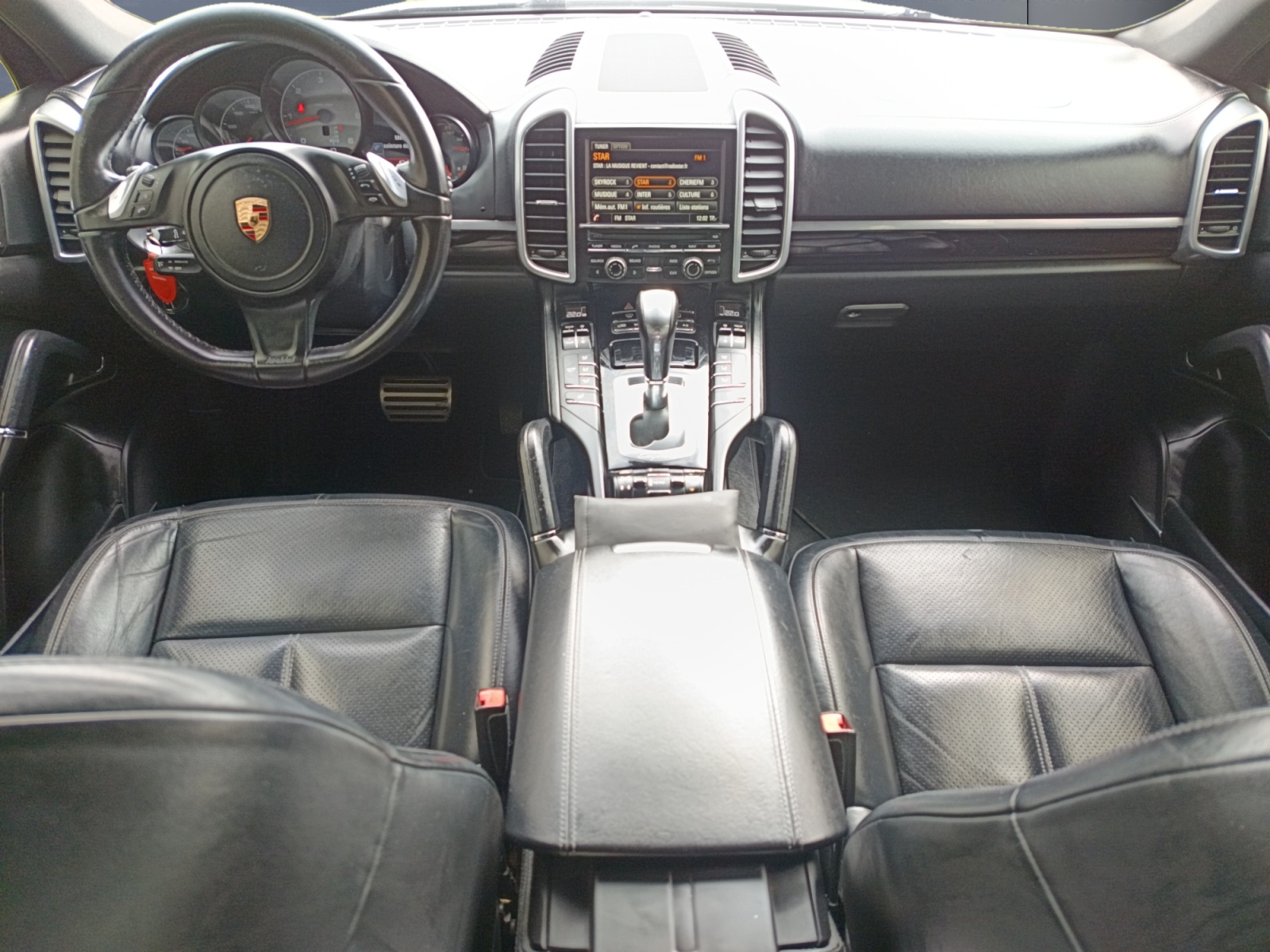 Porsche Cayenne 14