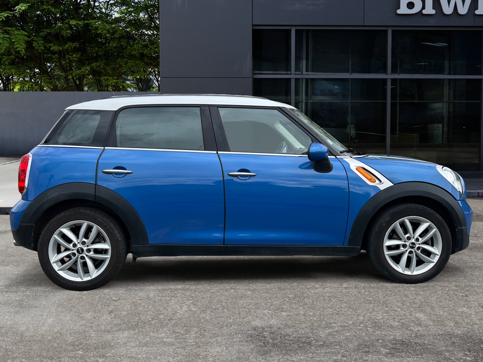 Mini Countryman 5