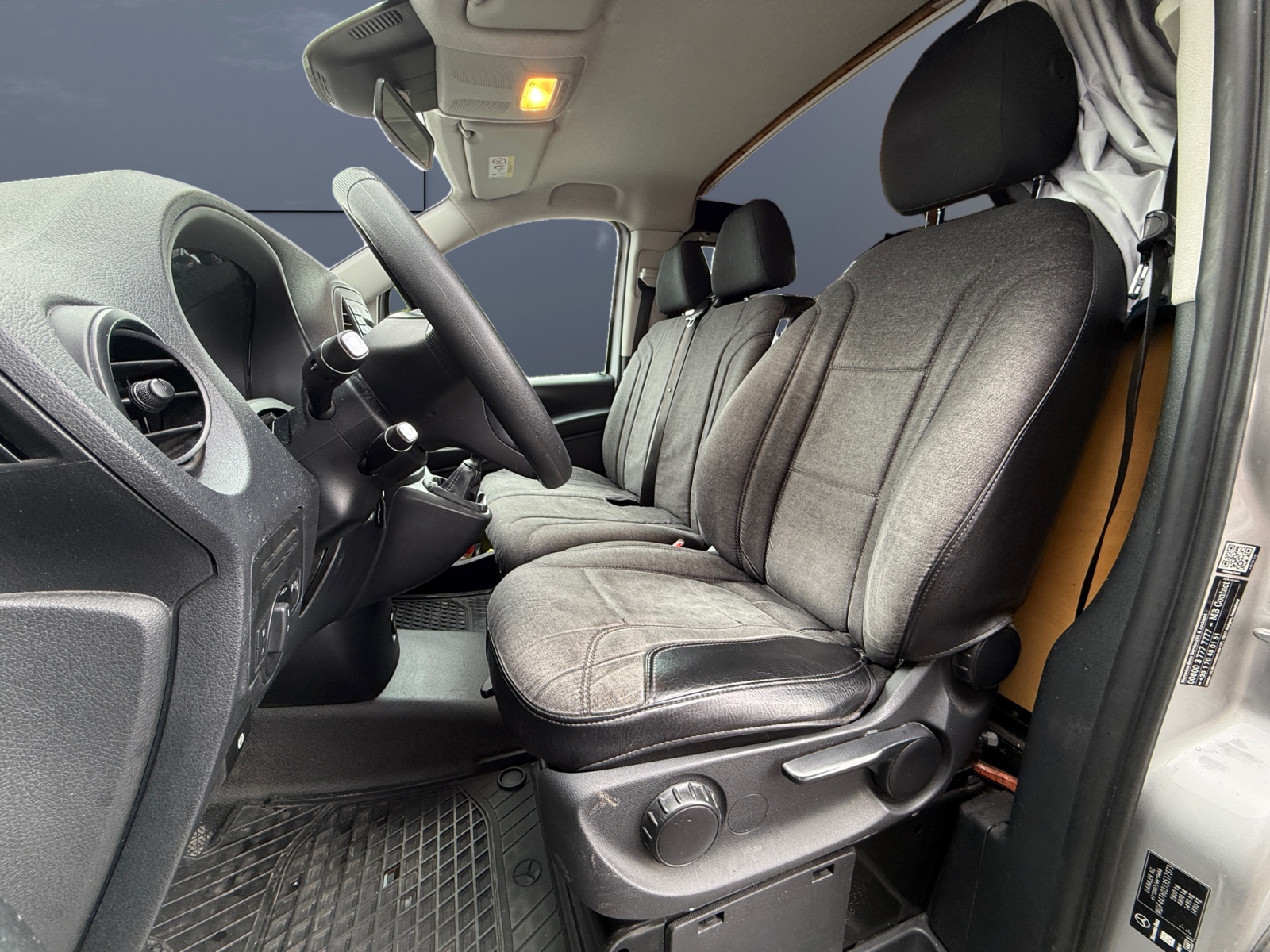 Mercedes-Benz Vito Vu 9