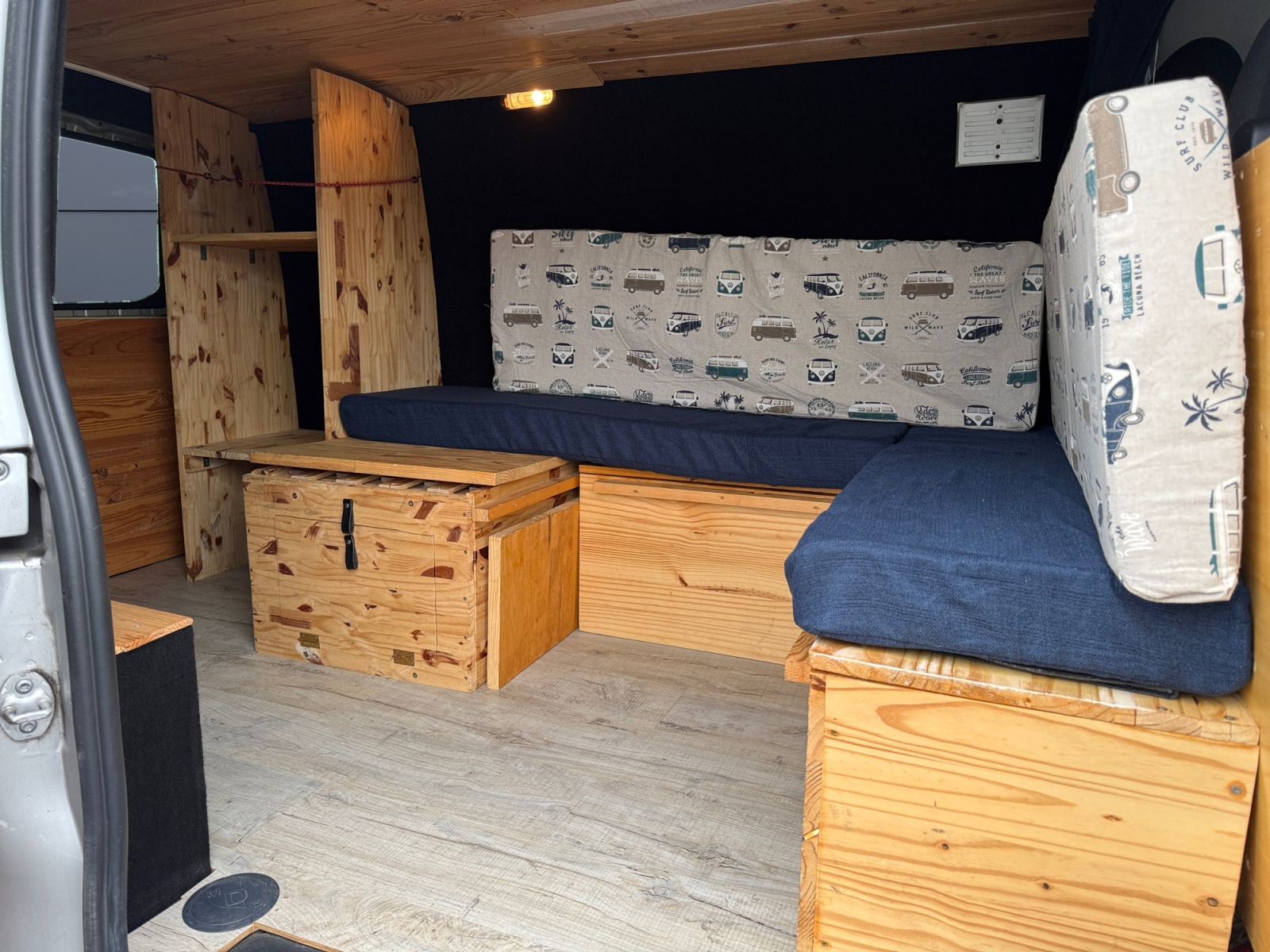 Mercedes-Benz Vito Vu 11