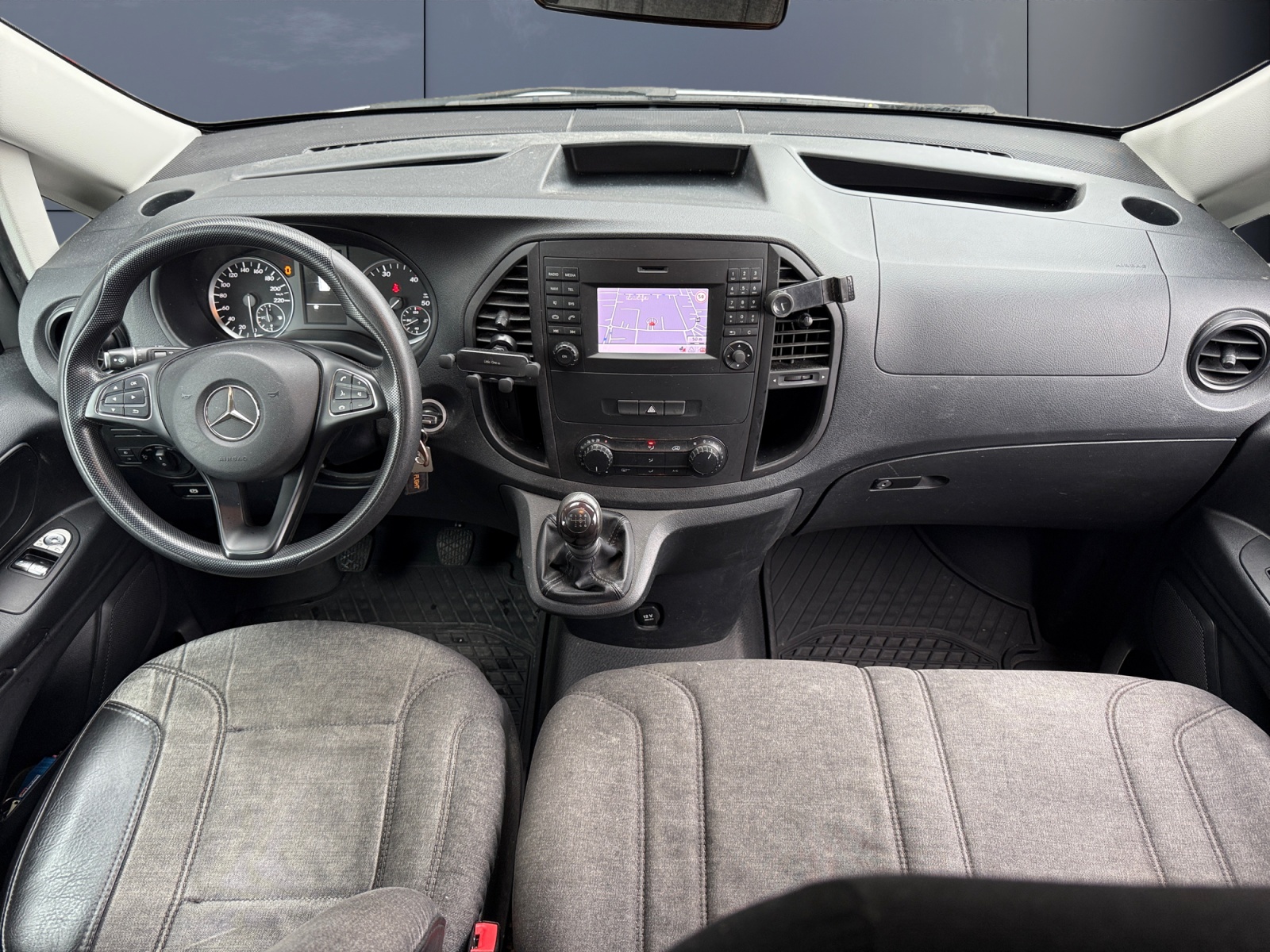 Mercedes-Benz Vito Vu 14