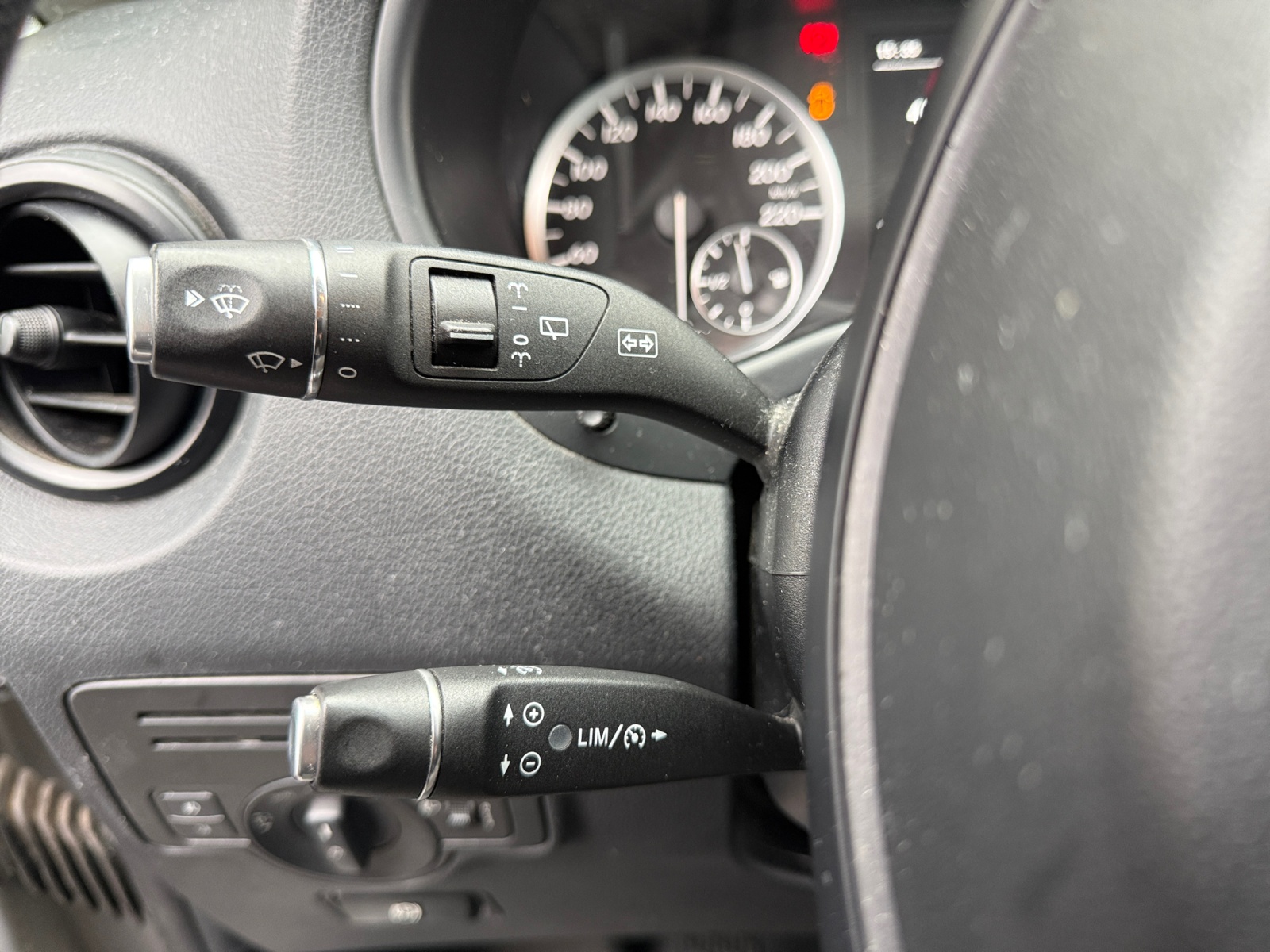 Mercedes-Benz Vito Vu 19