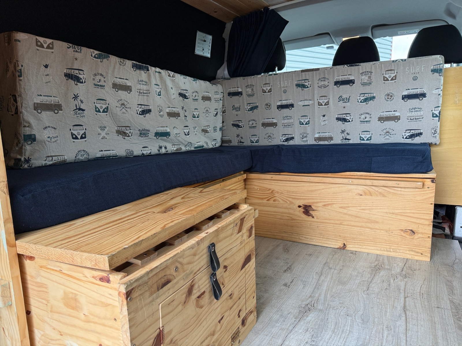 Mercedes-Benz Vito Vu 27