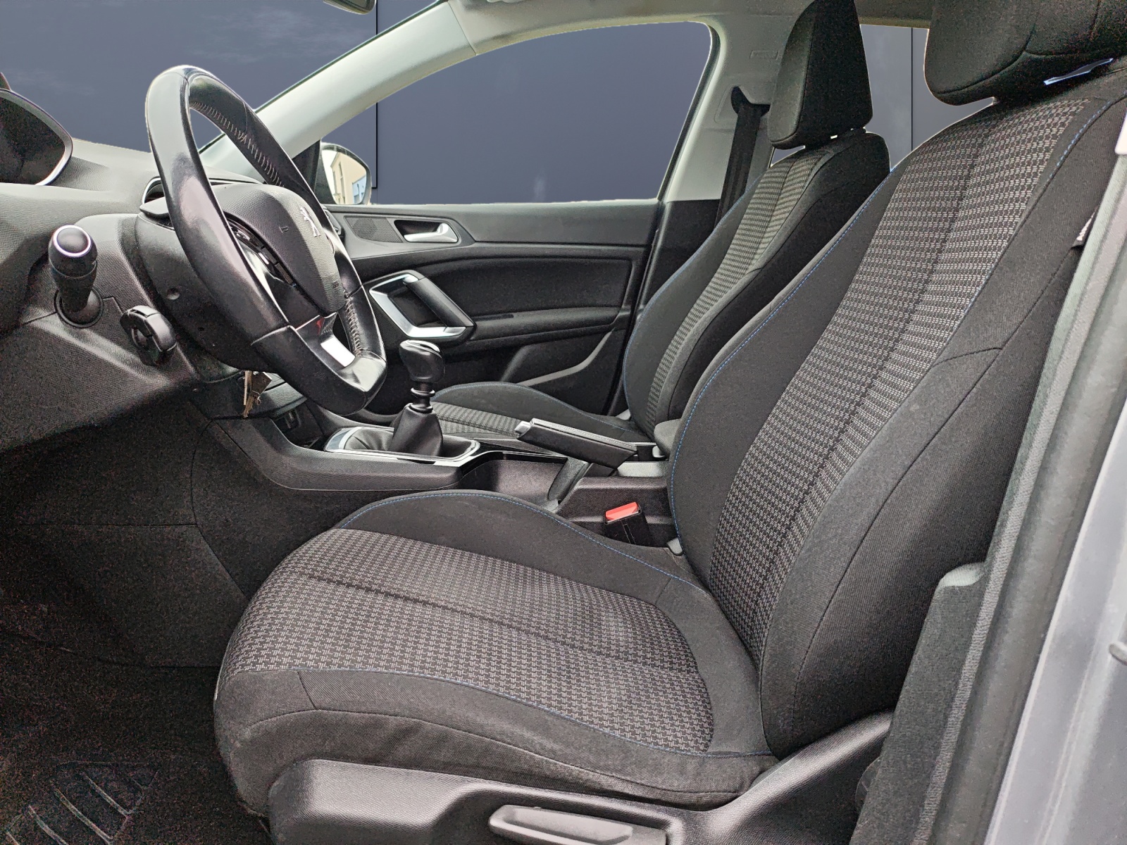 Peugeot 308 9