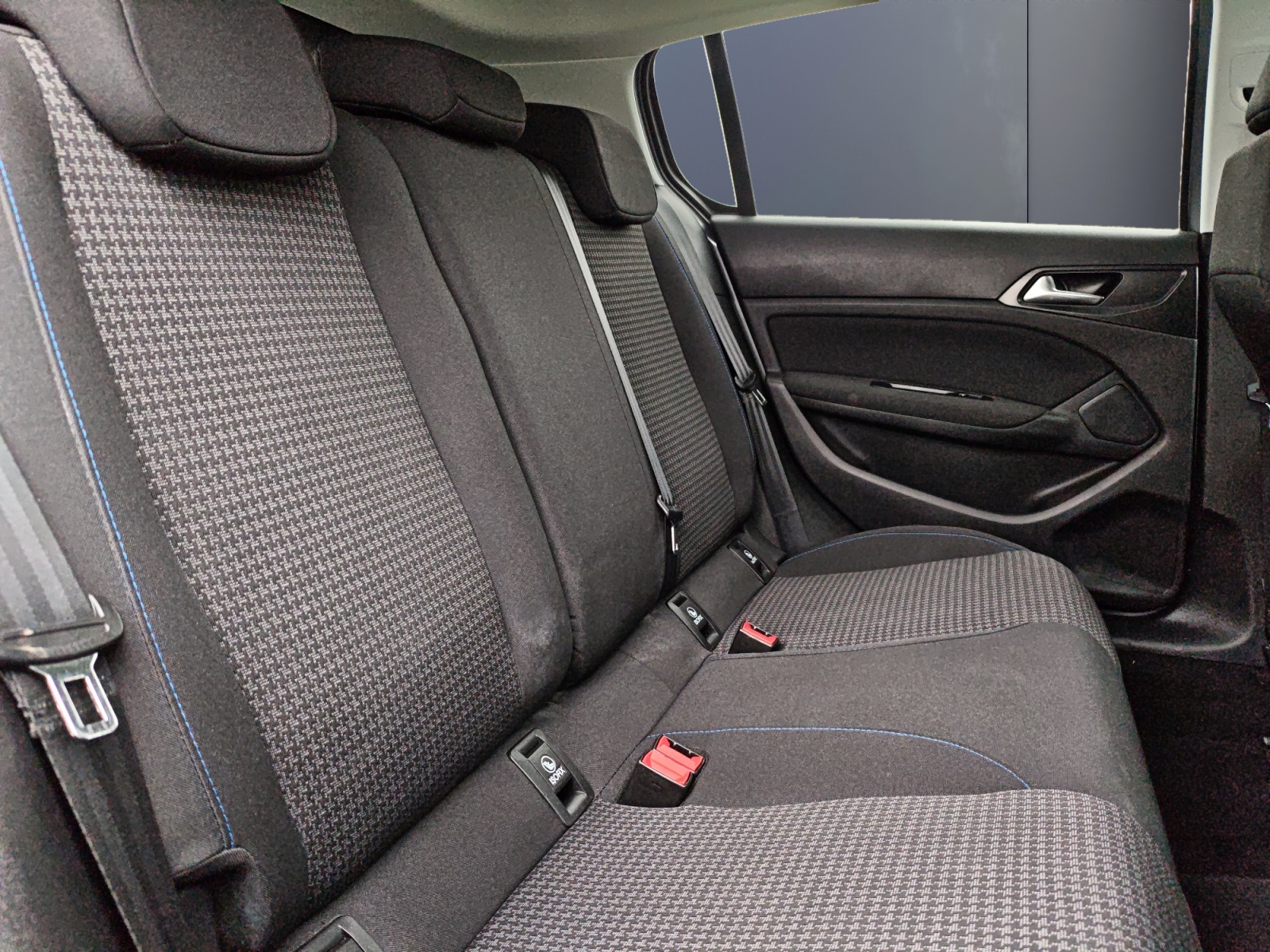 Peugeot 308 11