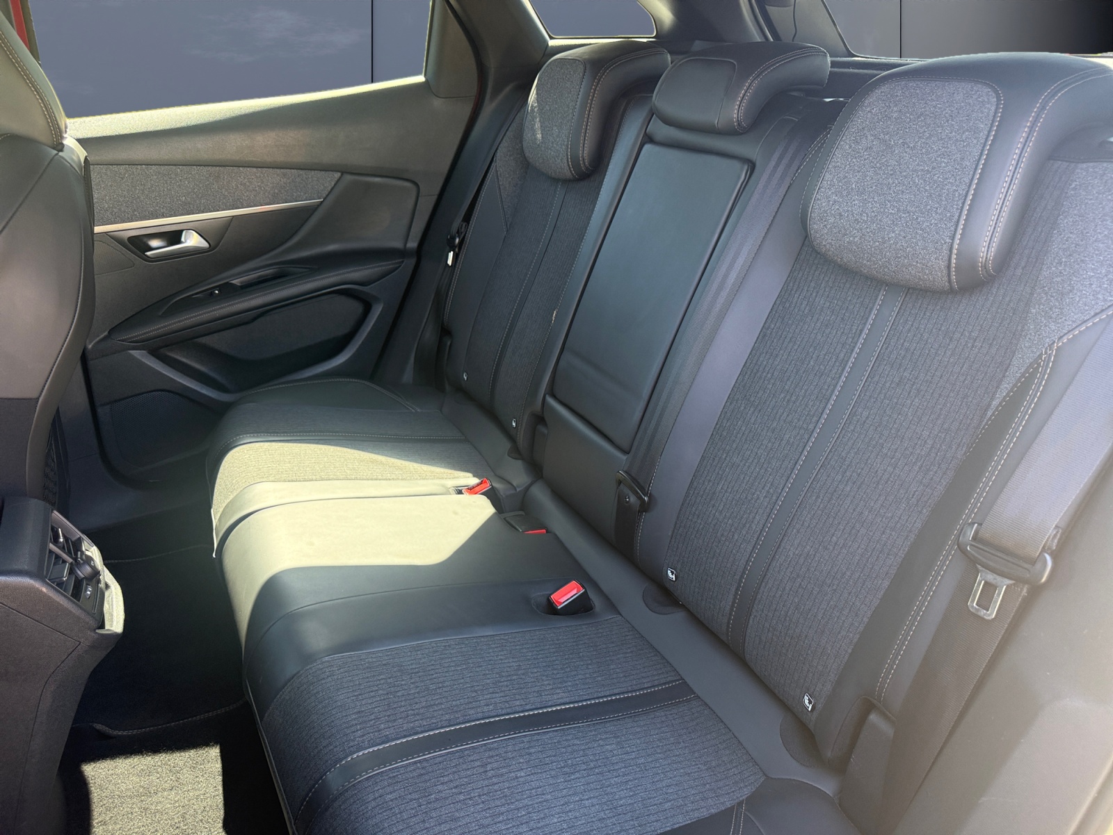 Peugeot 3008 16