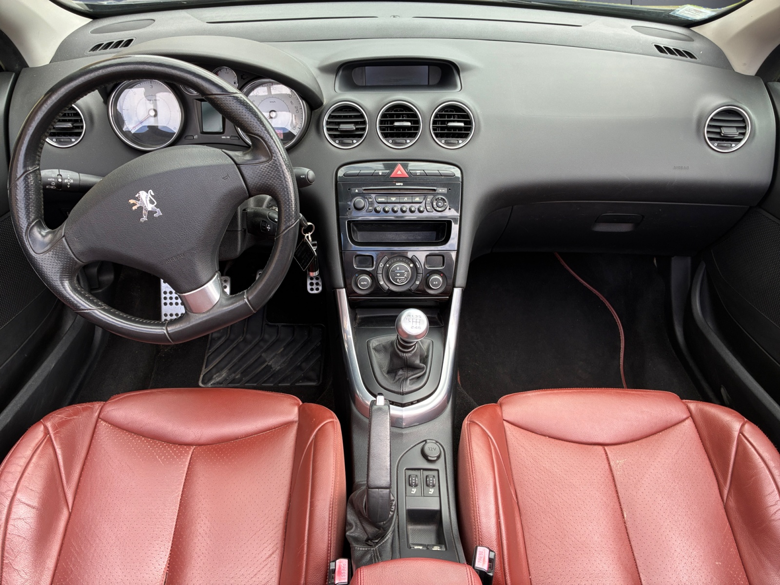 Peugeot 308 14