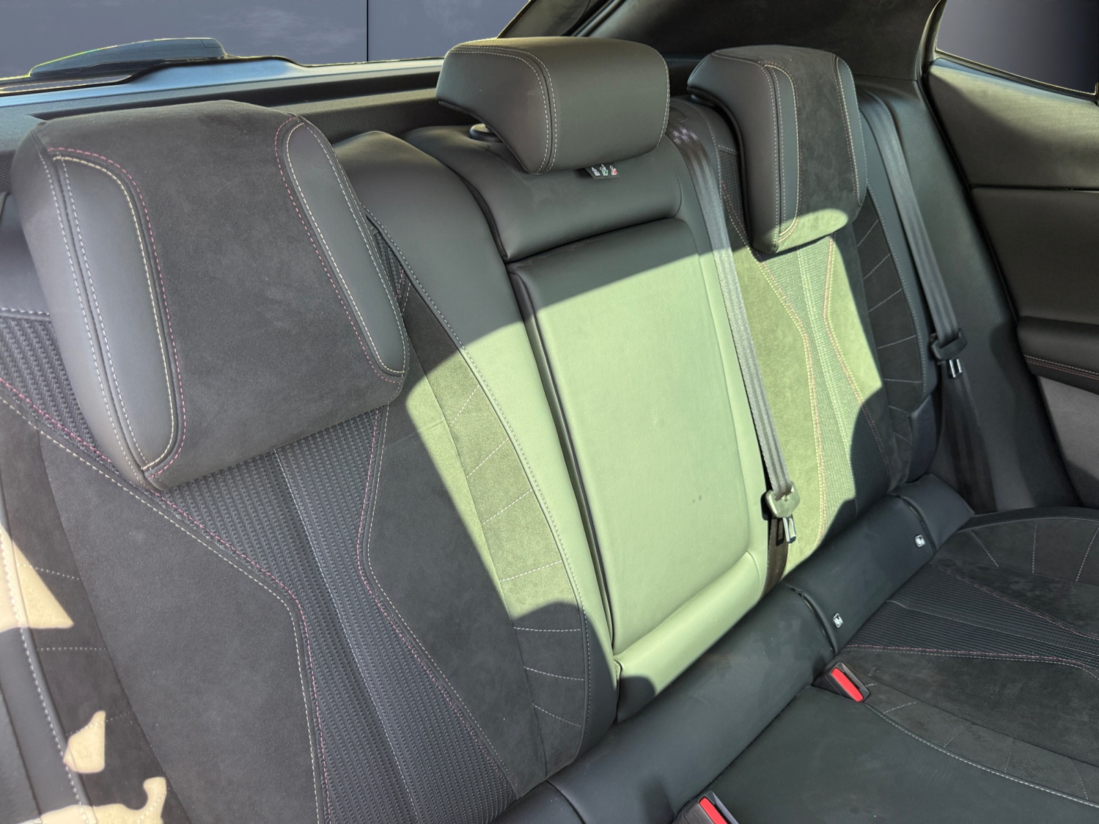 Ds Automobiles Ds 4 11