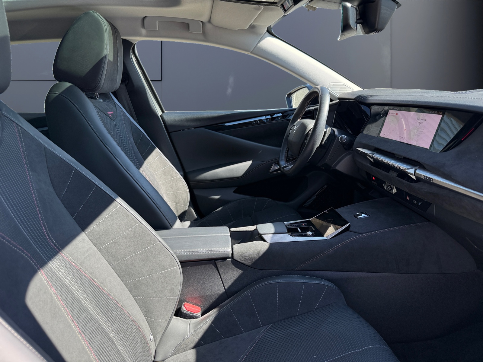 Ds Automobiles Ds 4 13