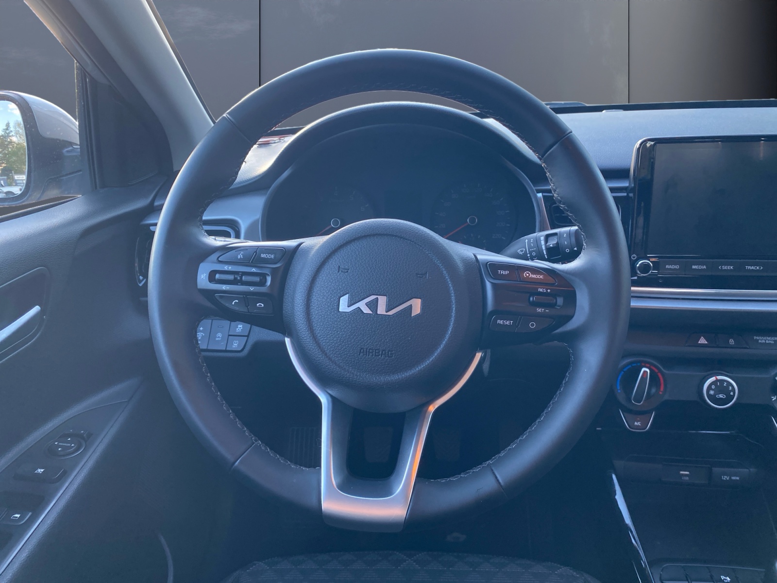 Kia Rio 15