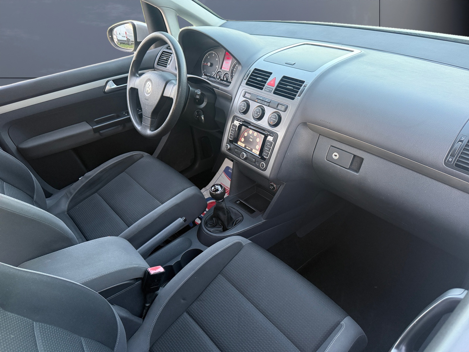 Volkswagen Touran 12