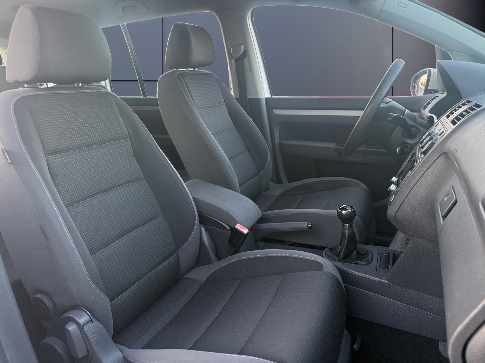 Volkswagen Touran 13