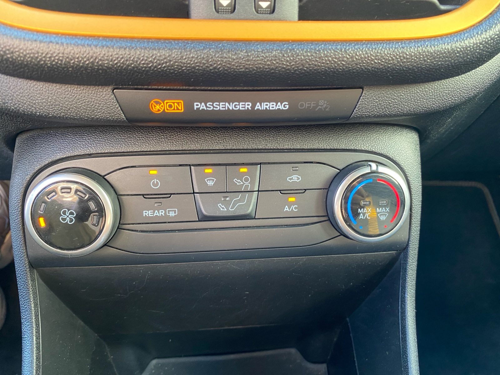 Ford Fiesta 18