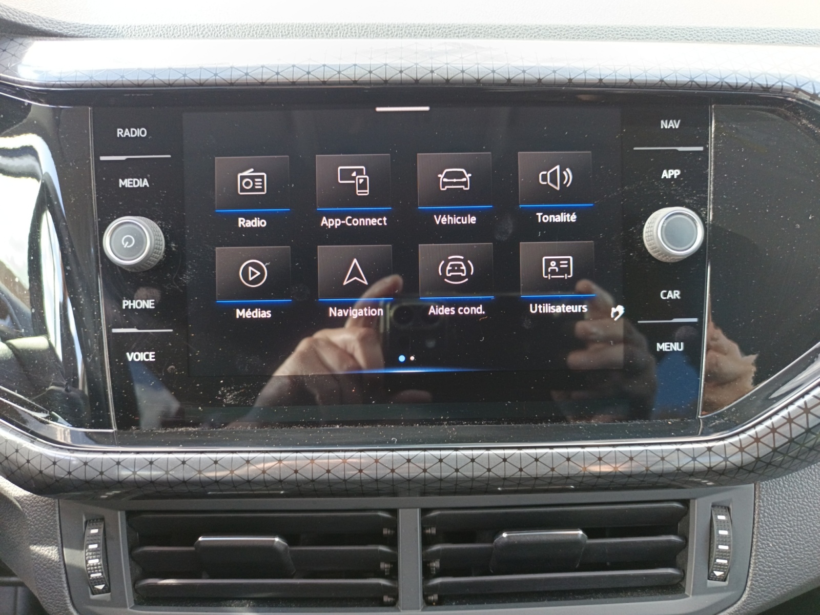 Volkswagen T-Cross 23