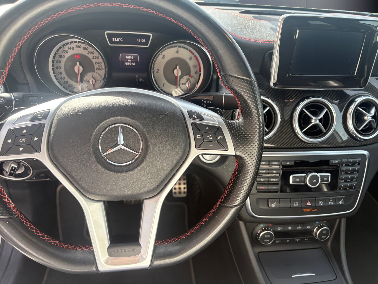 Mercedes-Benz Gla 15