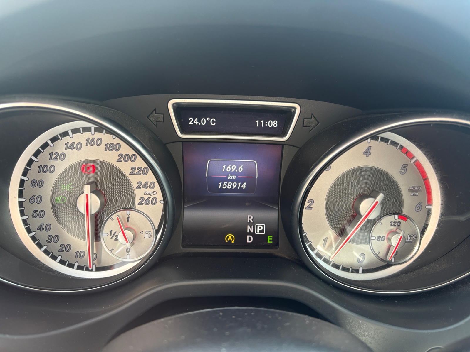 Mercedes-Benz Gla 16