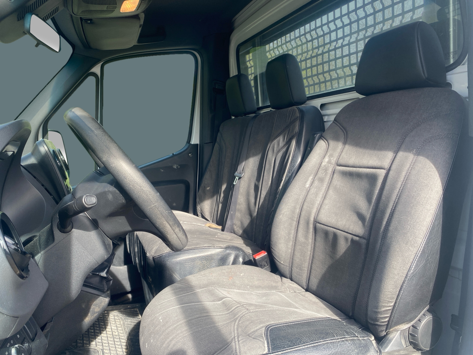 Mercedes-Benz Sprinter 9