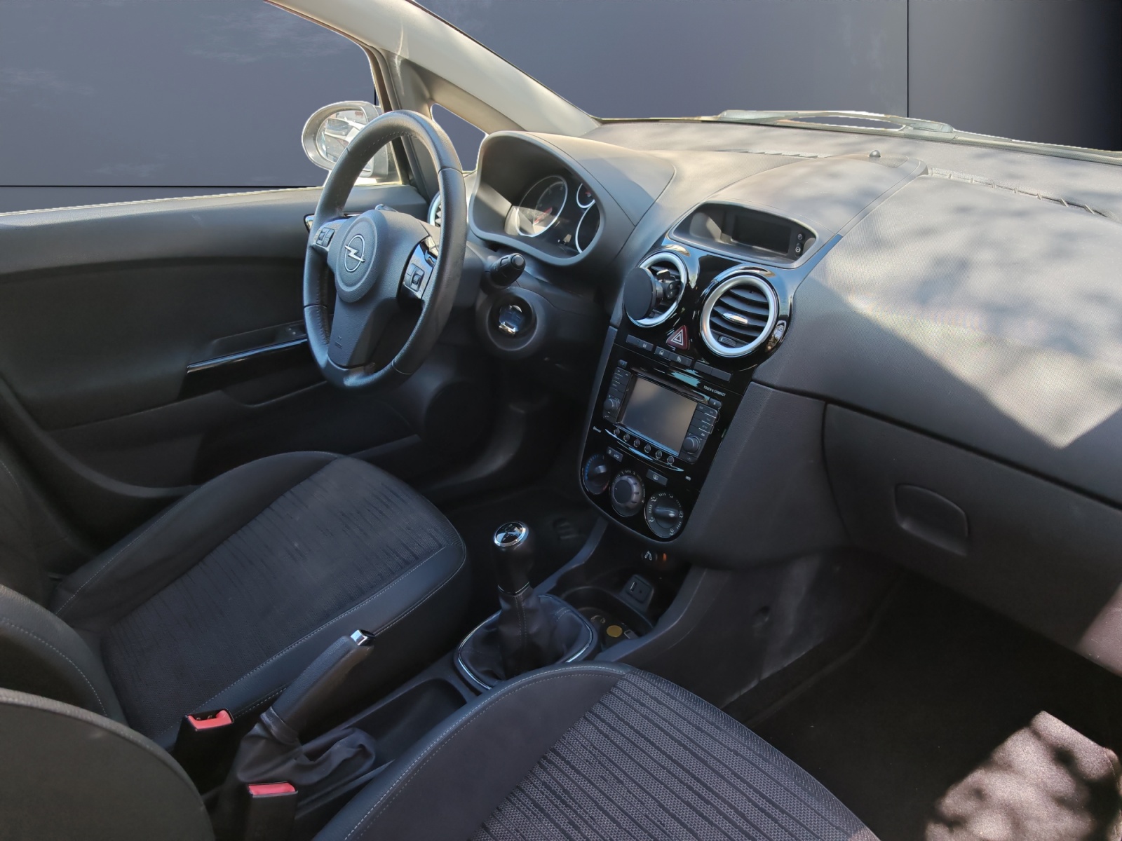 Opel Corsa 12