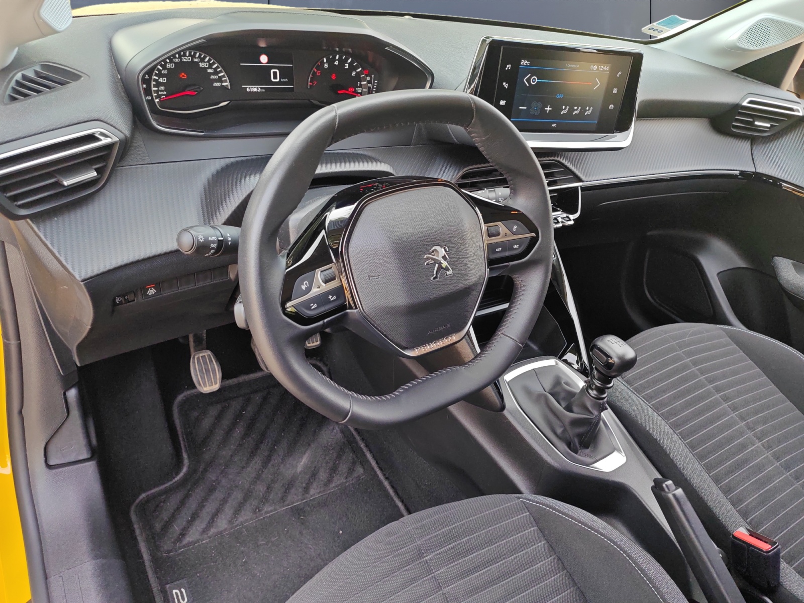 Peugeot 208 8
