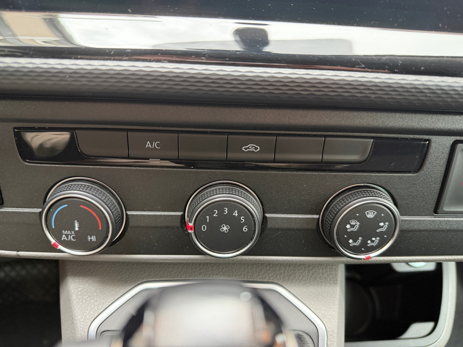 Volkswagen Transporter Vu 18