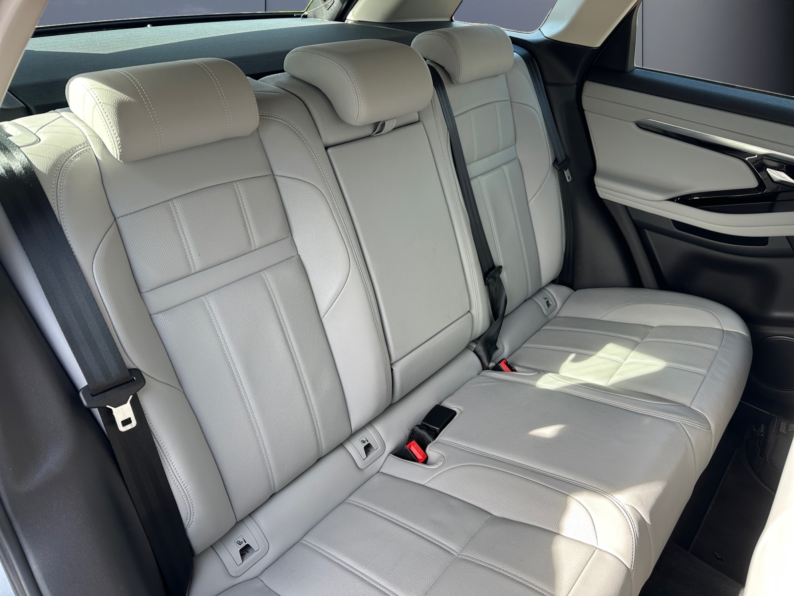 Land Rover Range Rover Evoque 11