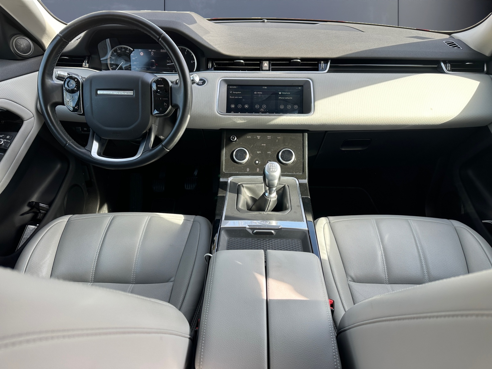 Land Rover Range Rover Evoque 14