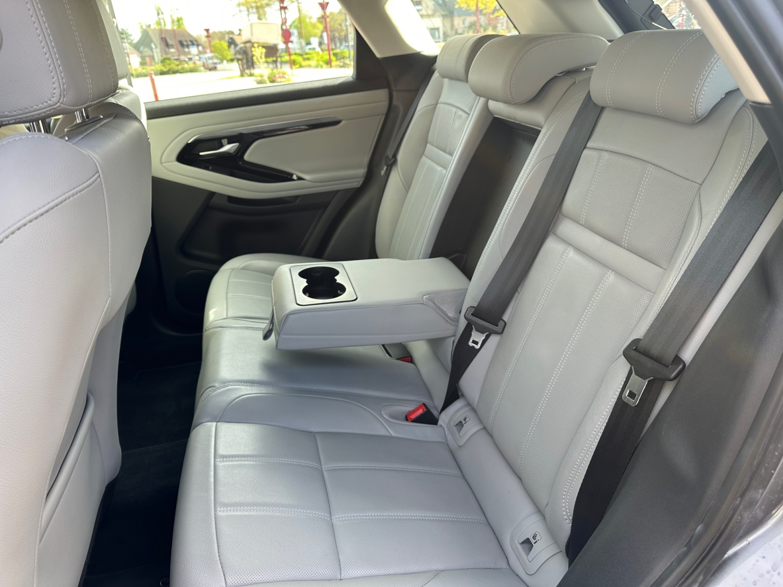 Land Rover Range Rover Evoque 25