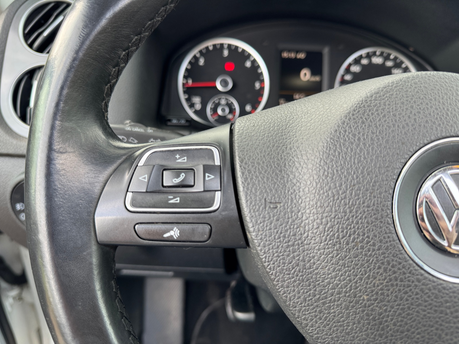 Volkswagen Tiguan 21