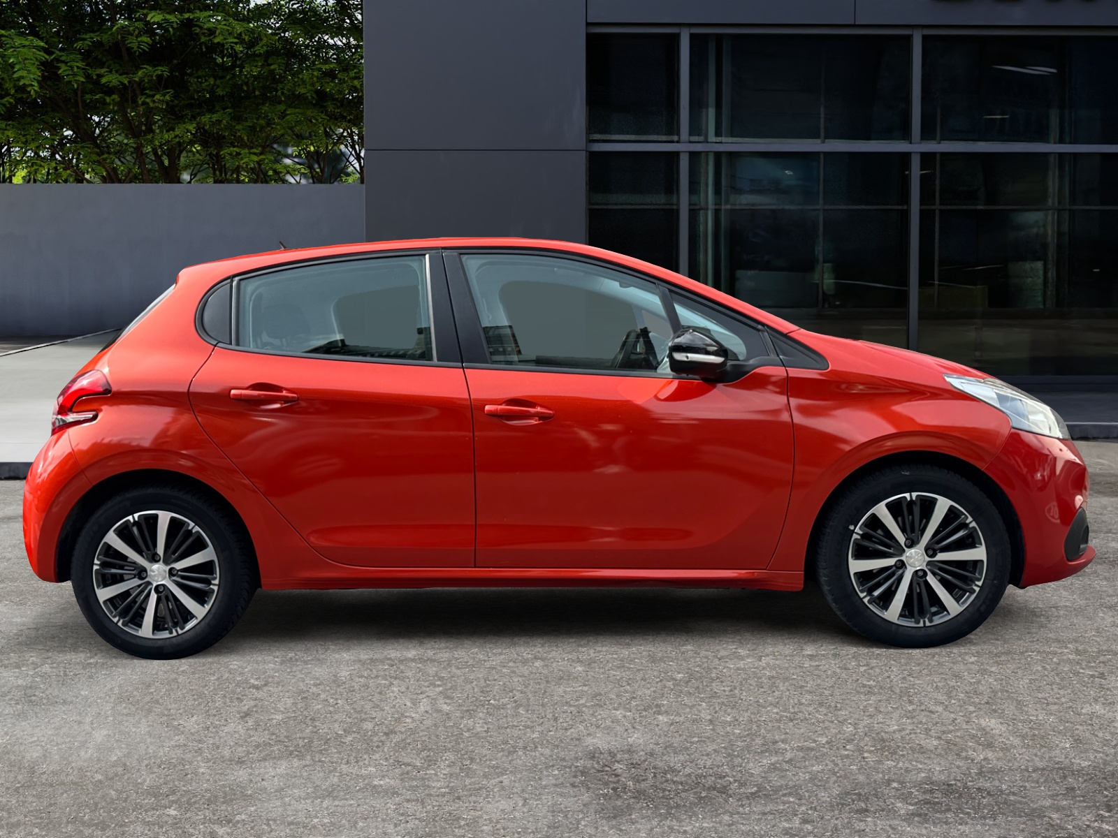 Peugeot 208 5