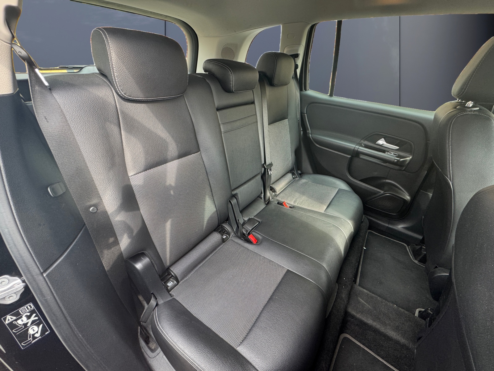 Mercedes-Benz Classe Glb 11