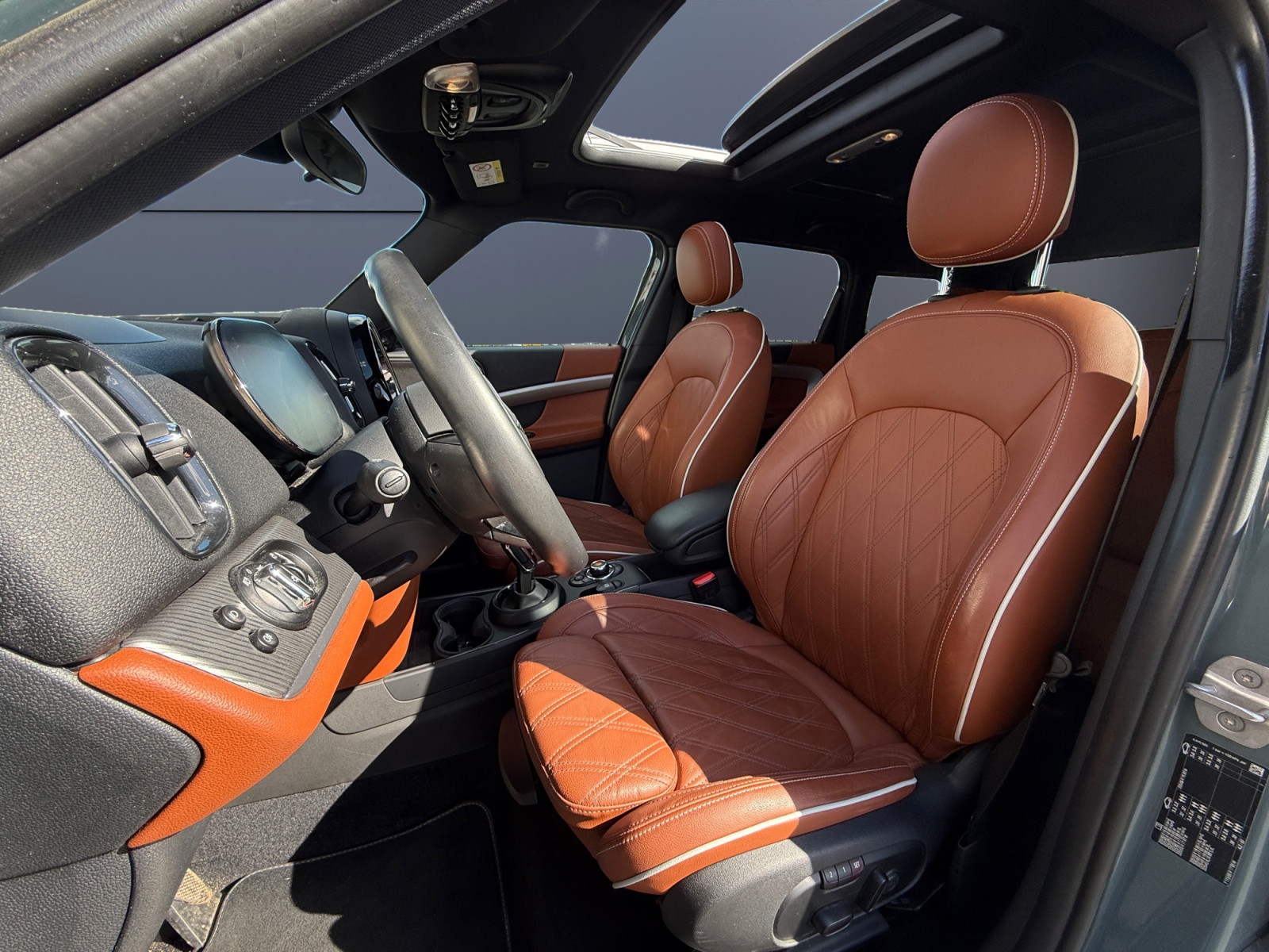 Mini Countryman 9