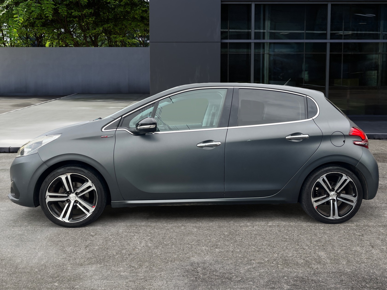 Peugeot 208 1