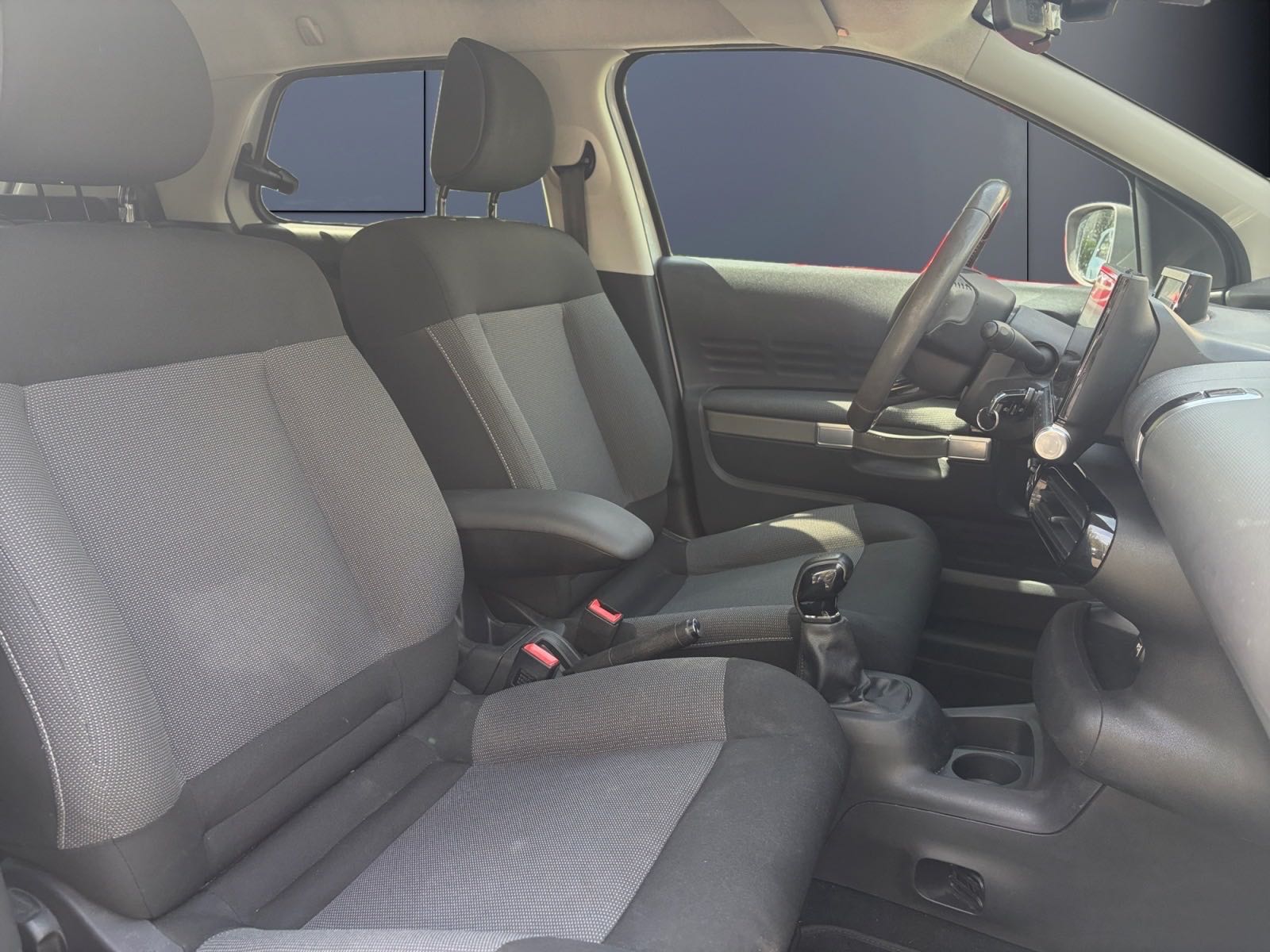 Citroen C4 Cactus 13