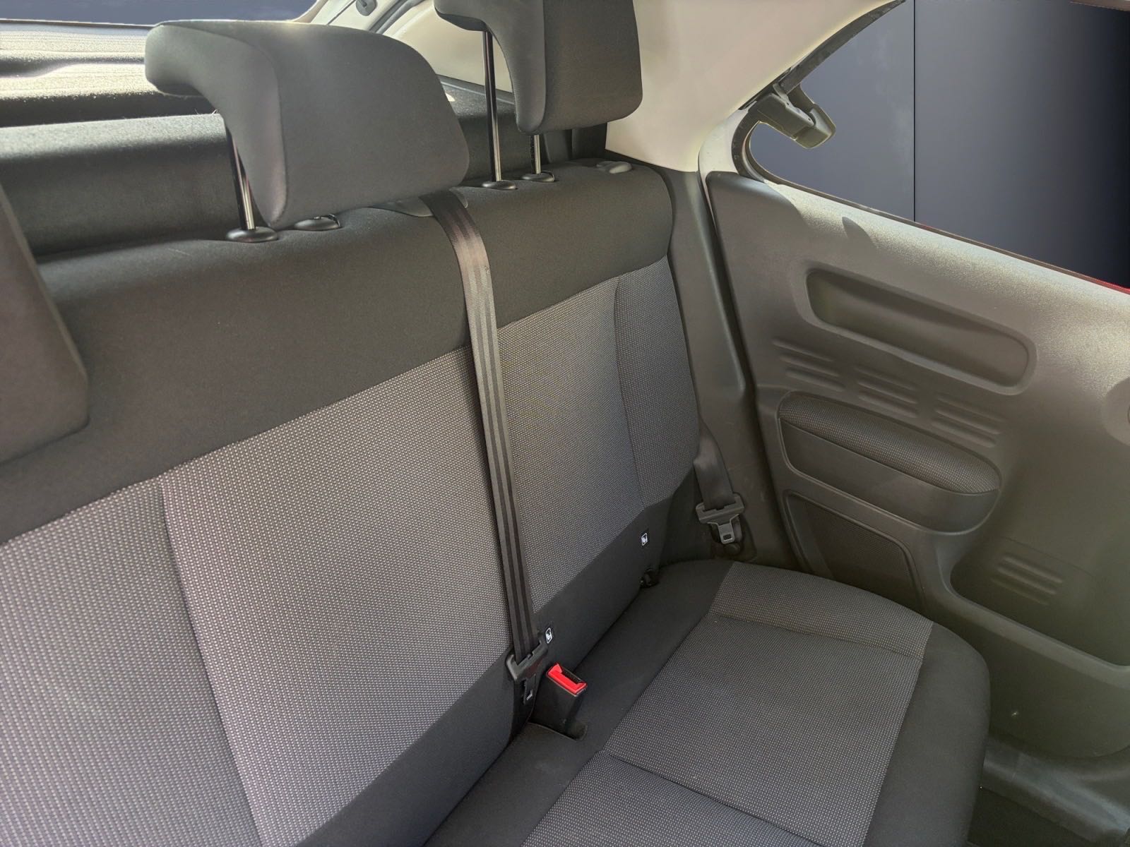 Citroen C4 Cactus 11