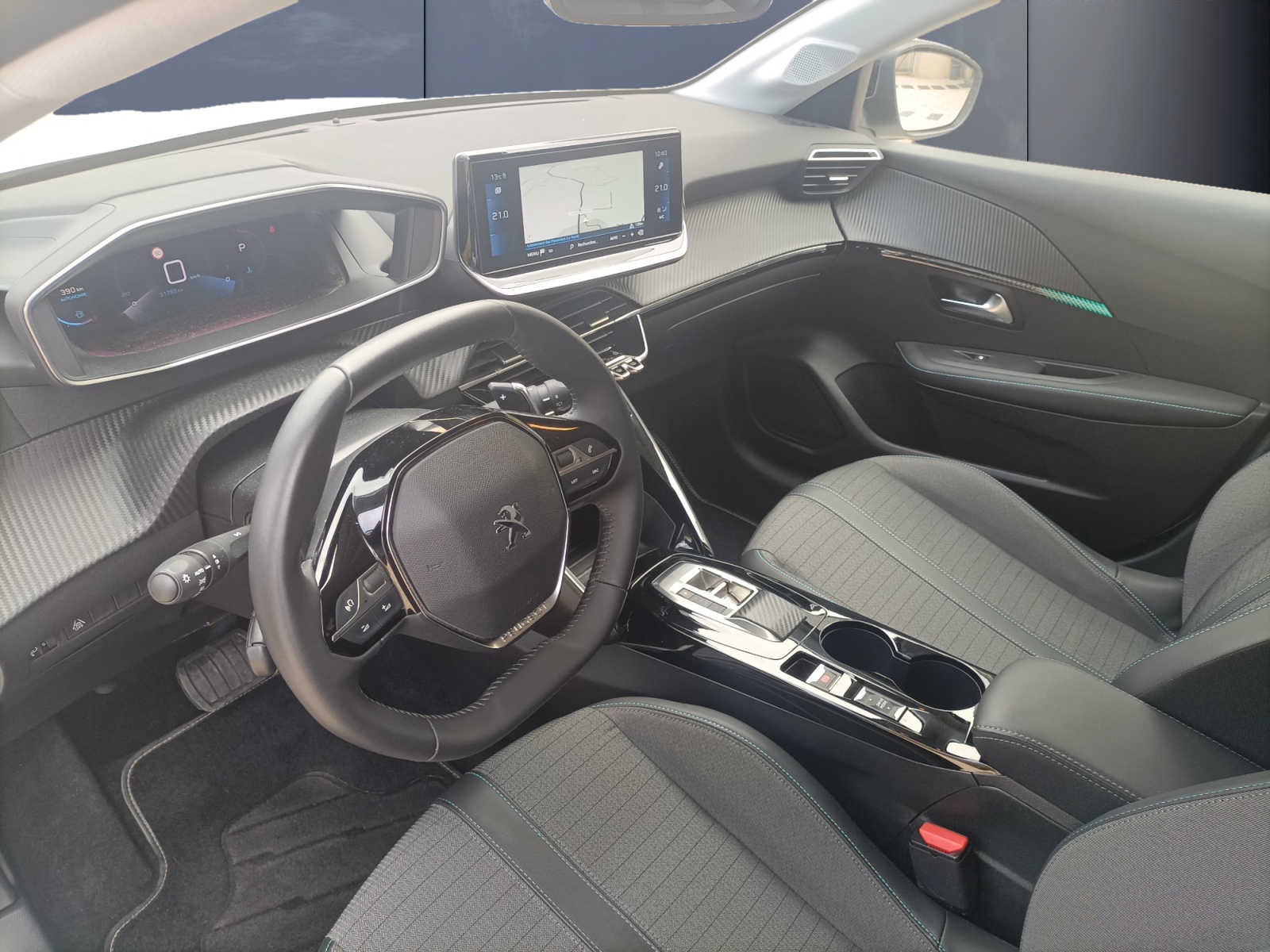 Peugeot 208 8