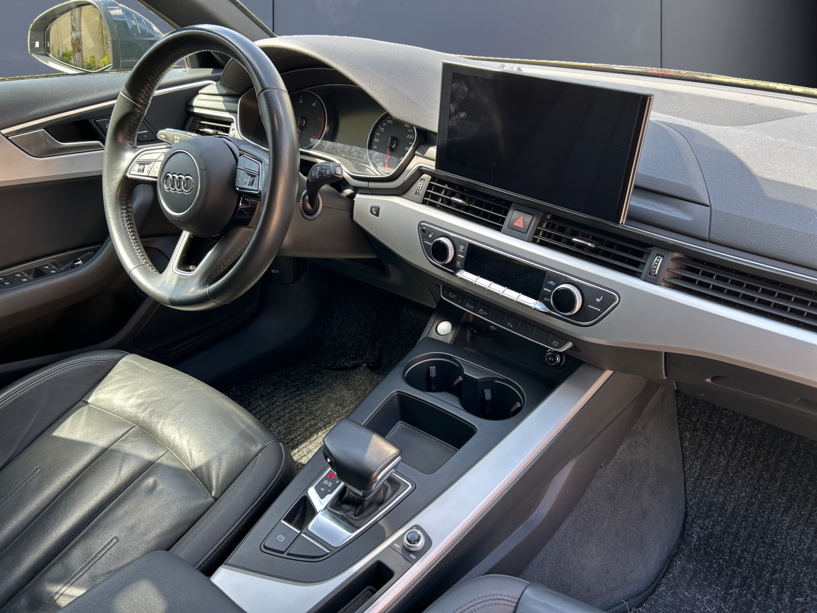 Audi A4 12