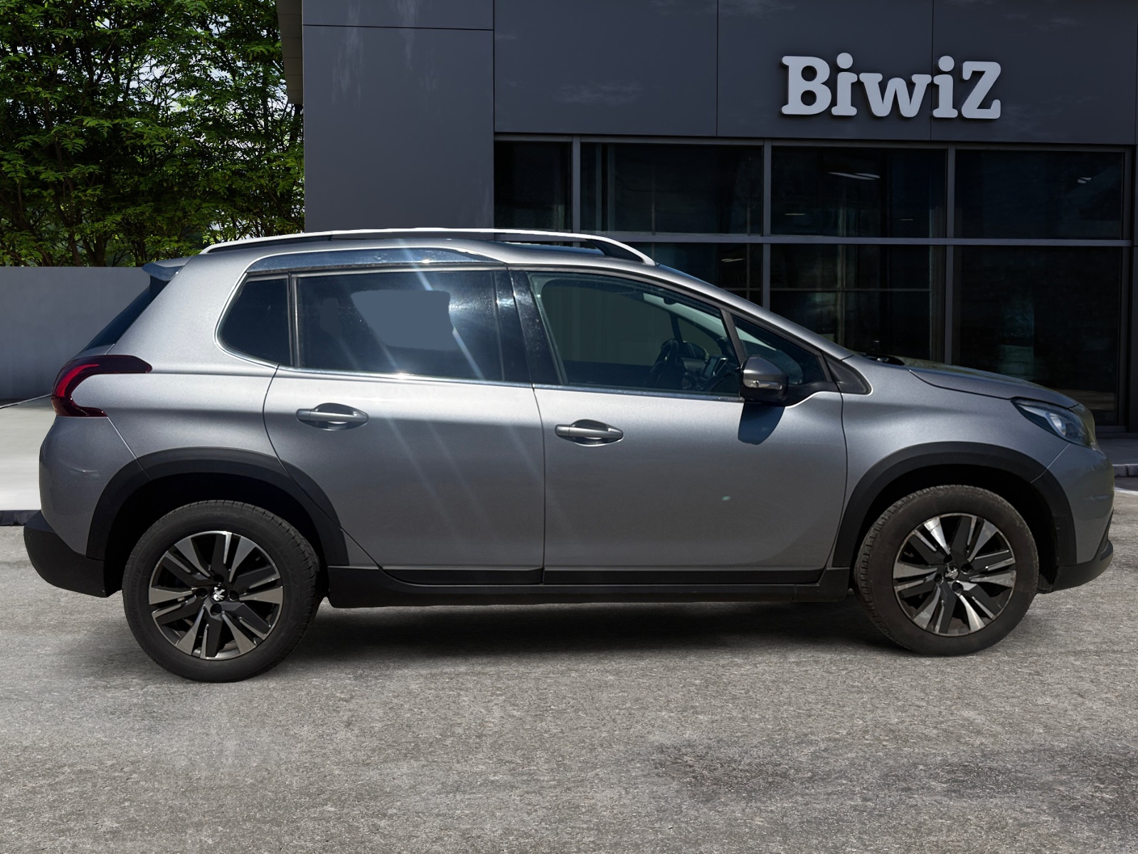 Peugeot 2008 5