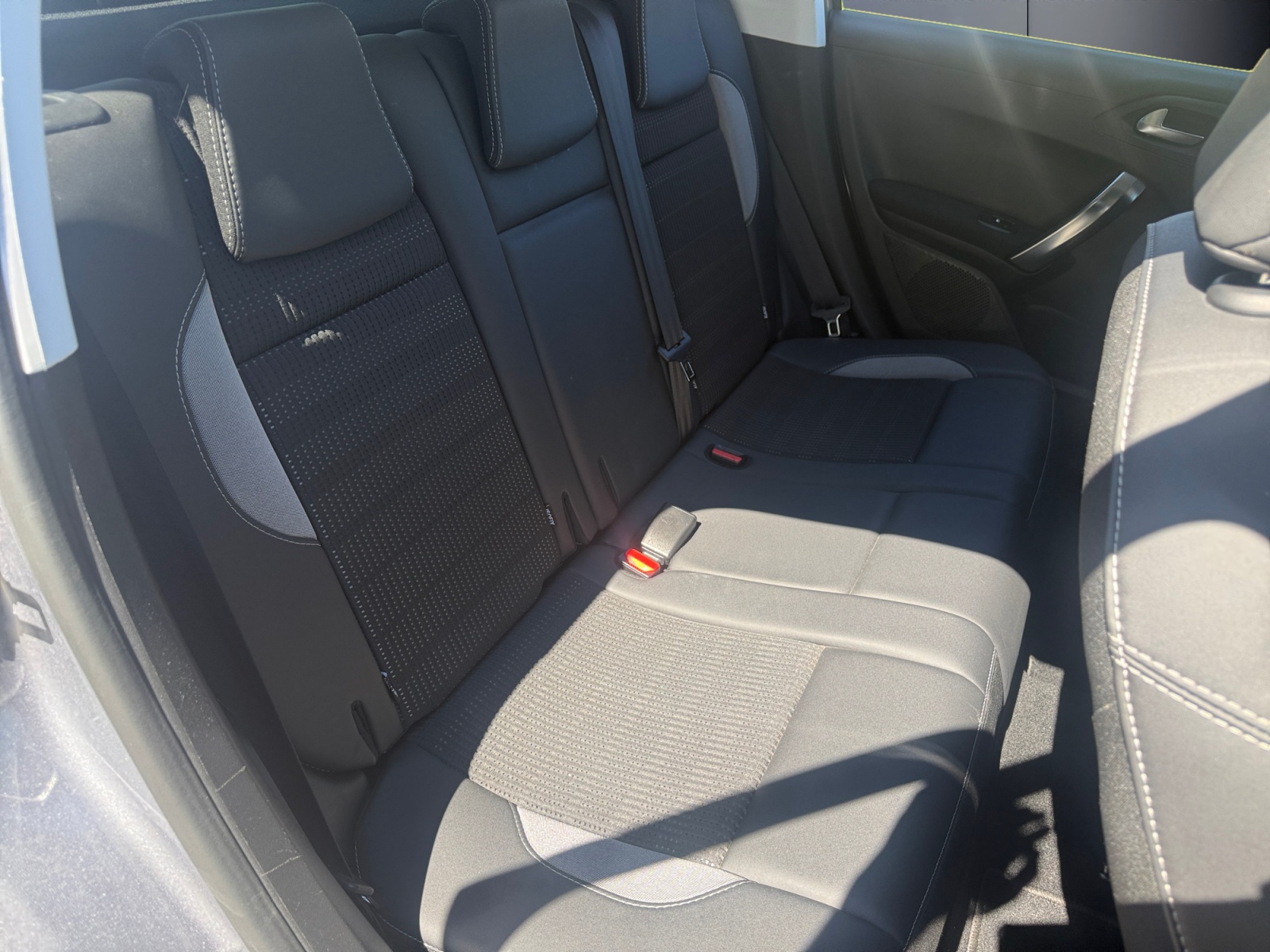 Peugeot 2008 14