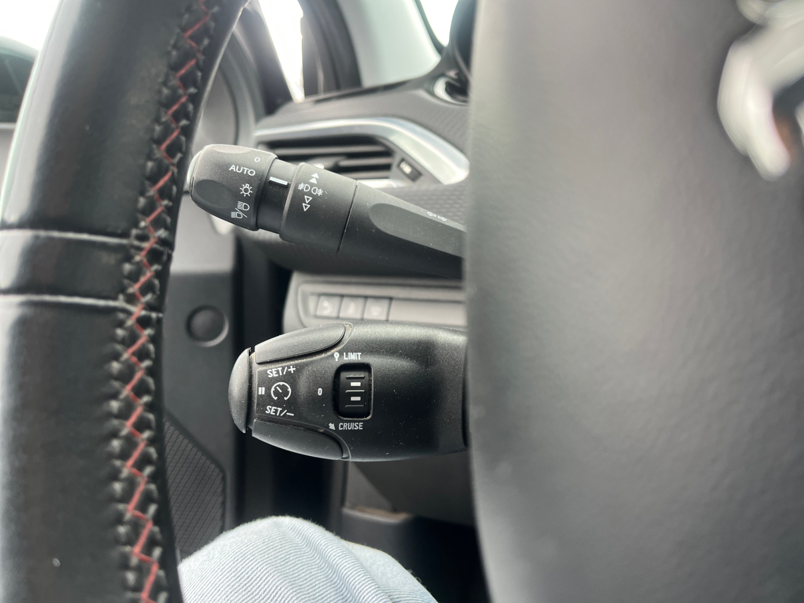 Peugeot 208 20