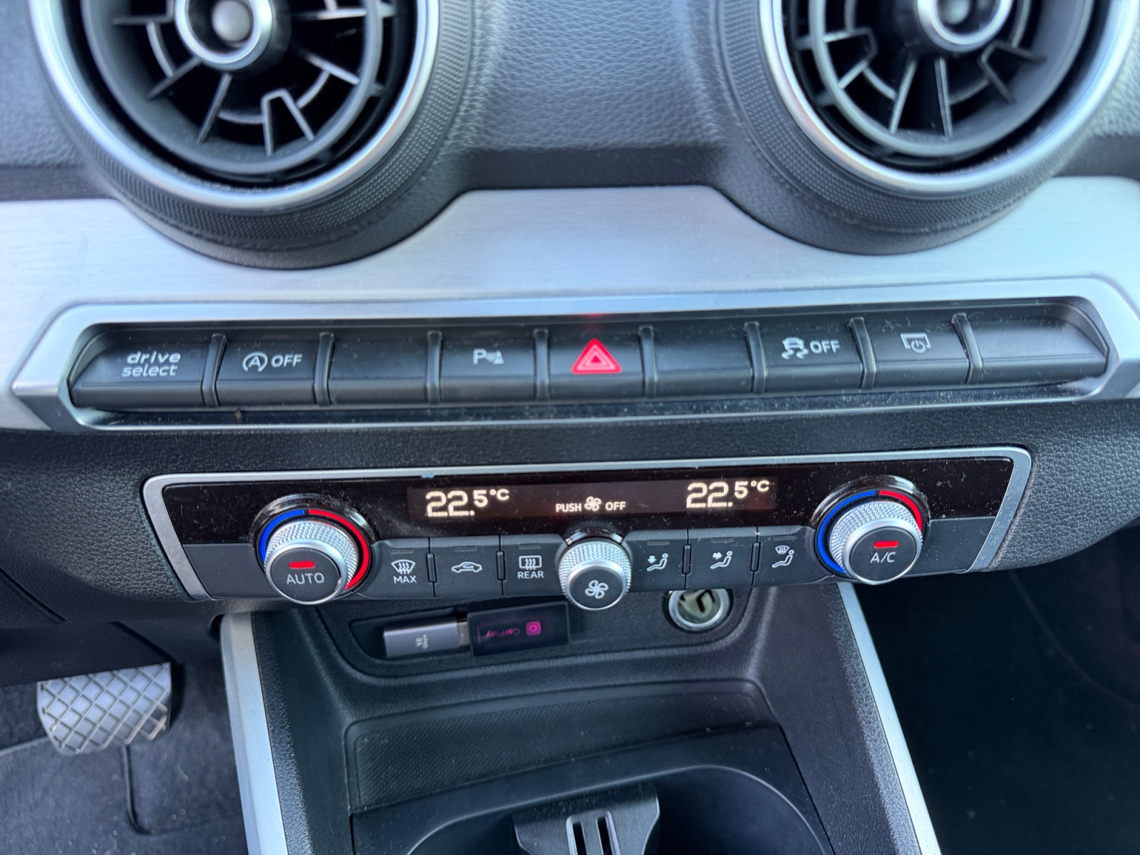 Audi Q2 23