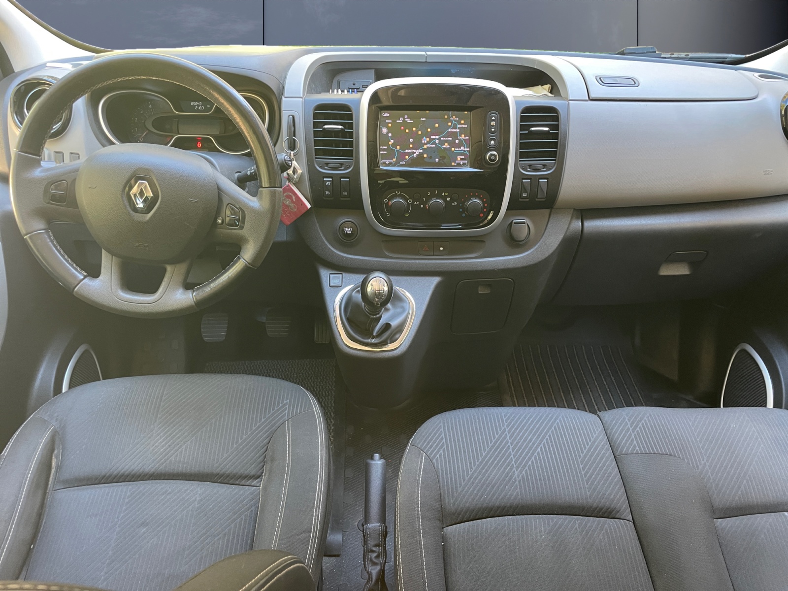 Renault Trafic 14